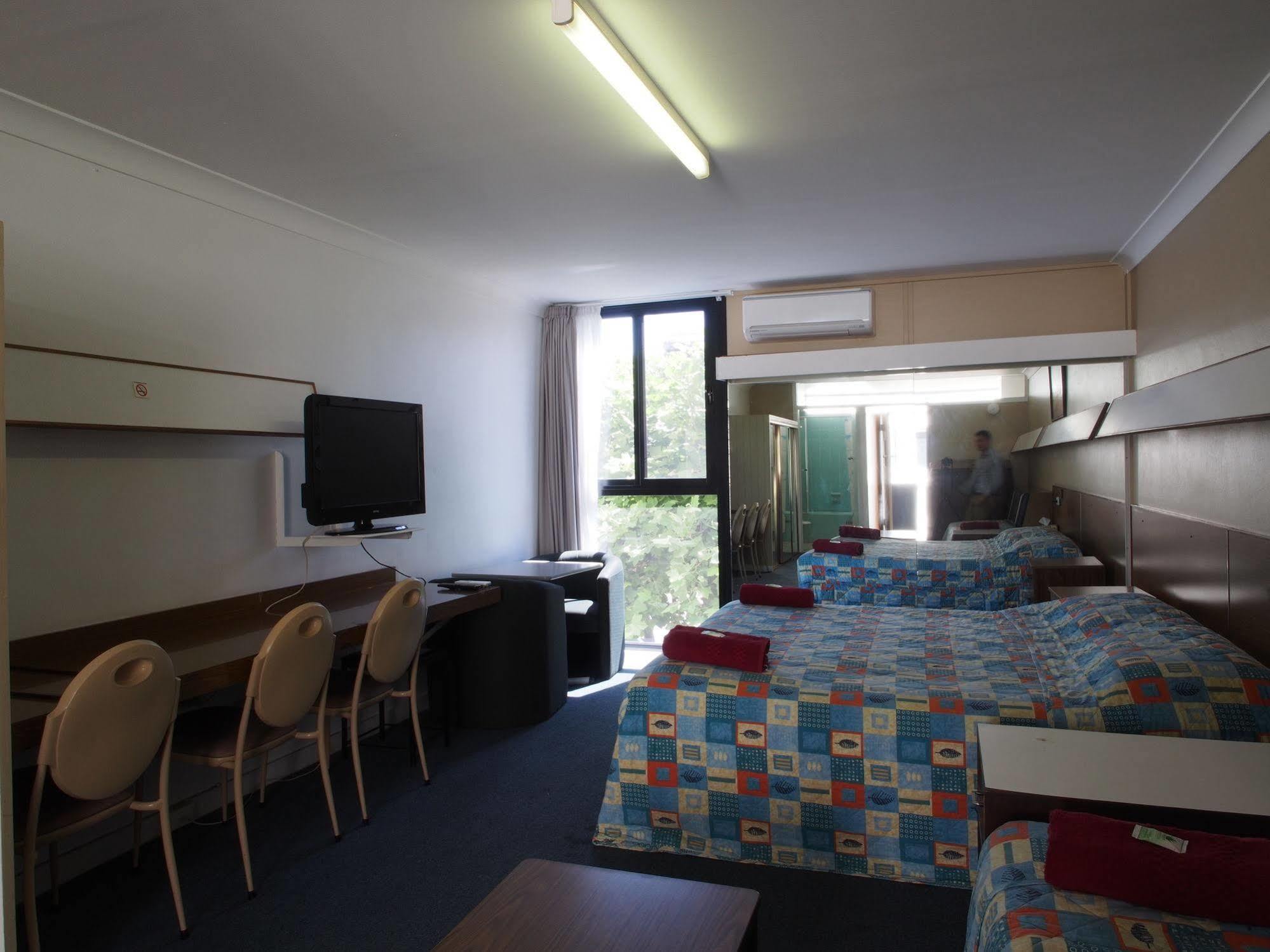 City Beach Motel ウロンゴン エクステリア 写真