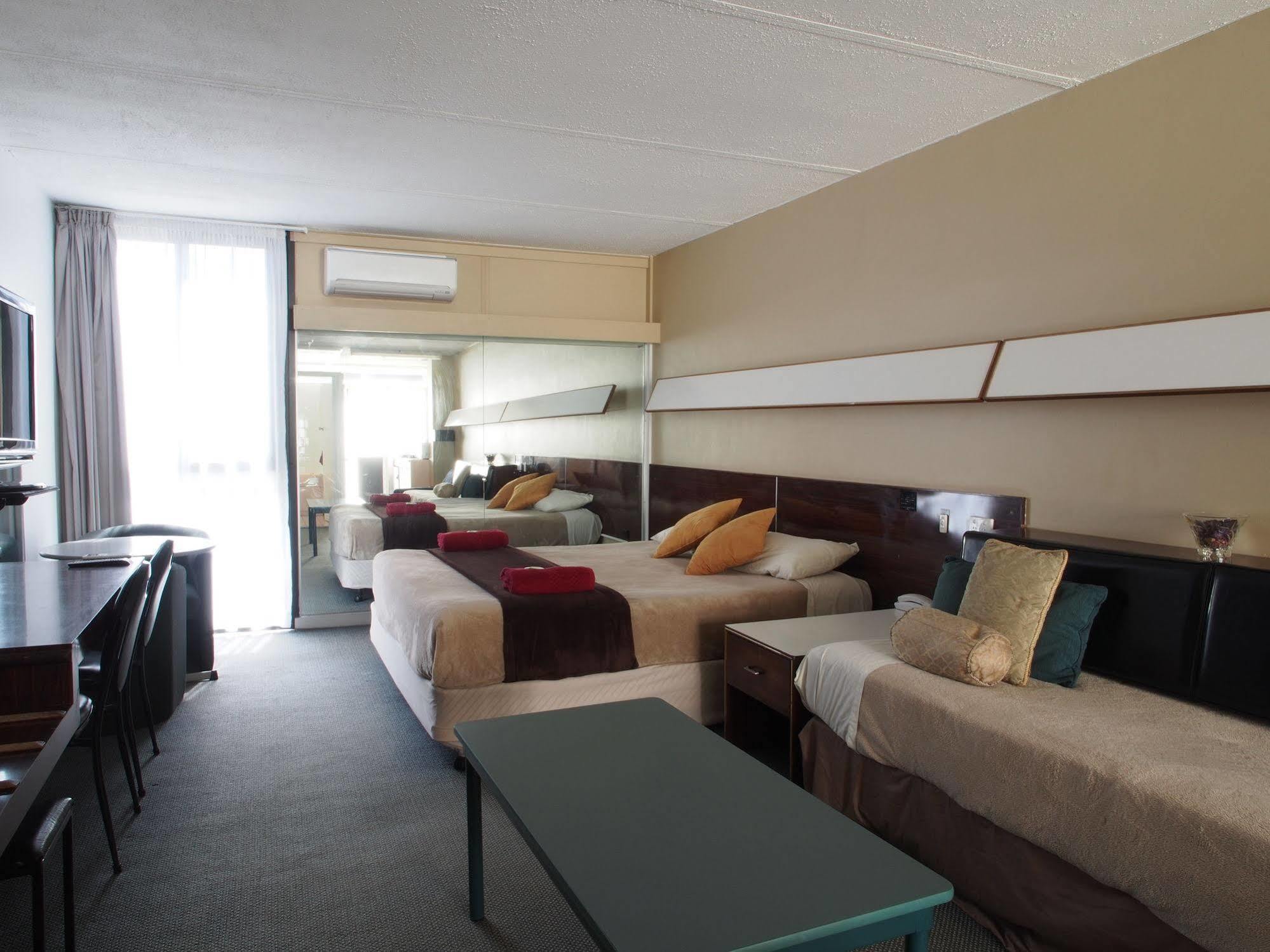 City Beach Motel ウロンゴン エクステリア 写真