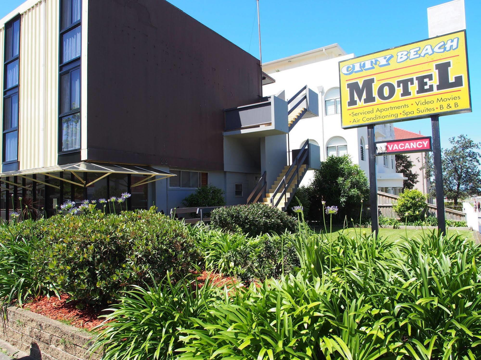 City Beach Motel ウロンゴン エクステリア 写真
