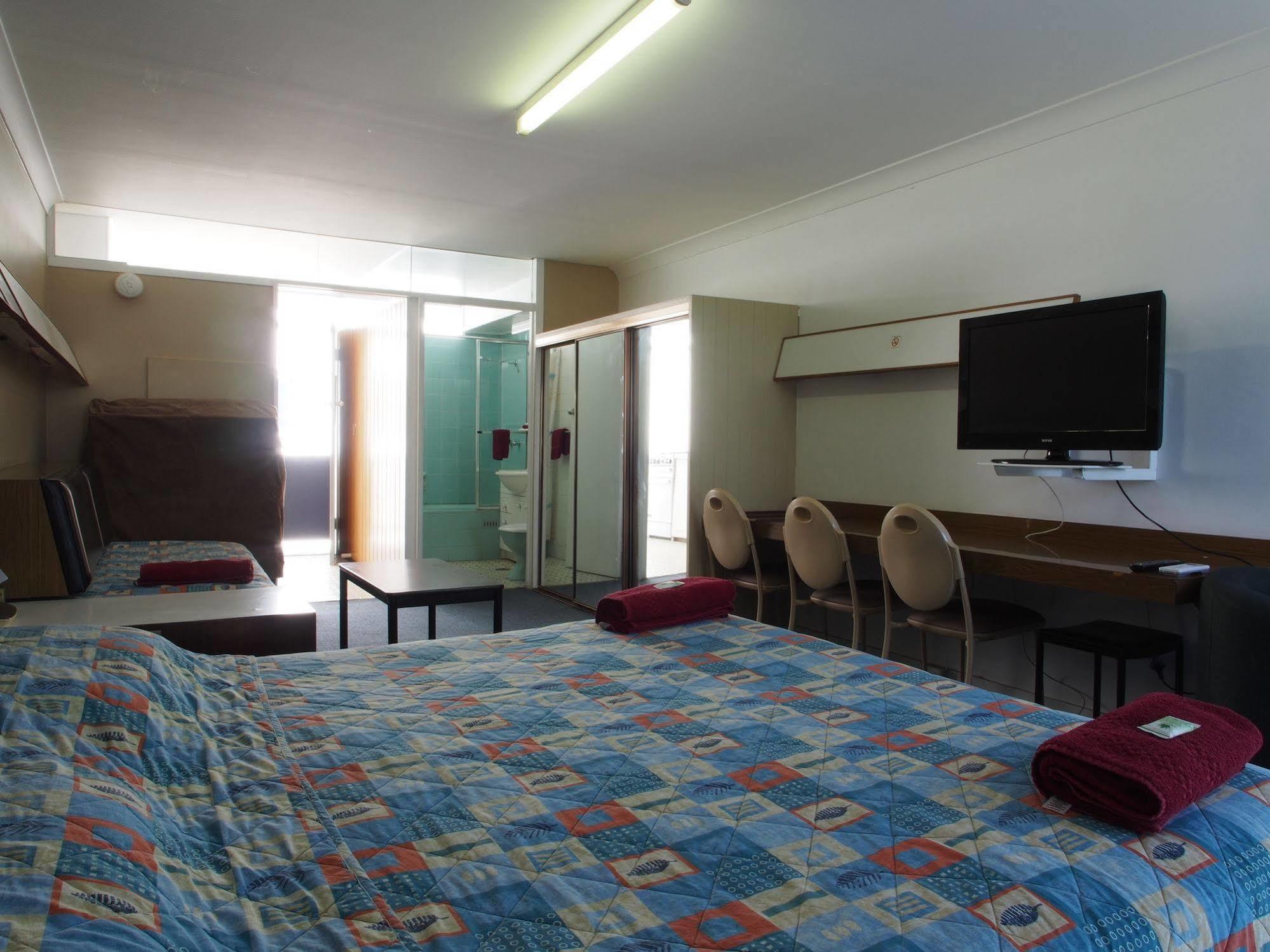City Beach Motel ウロンゴン エクステリア 写真